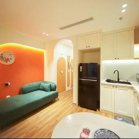 Vincent Home In West Lake, Luxury Apartment